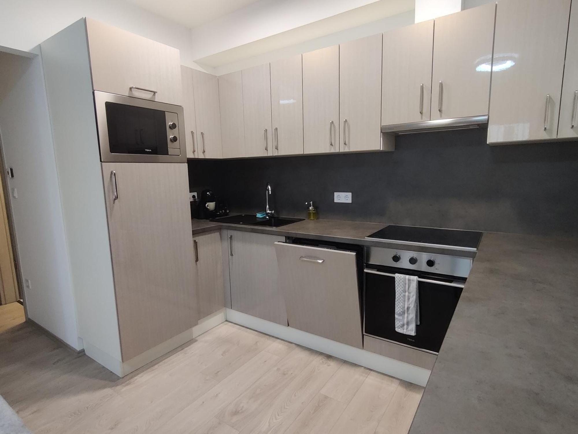 Belvaros Resort Apartman & Spa Székesfehérvár المظهر الخارجي الصورة