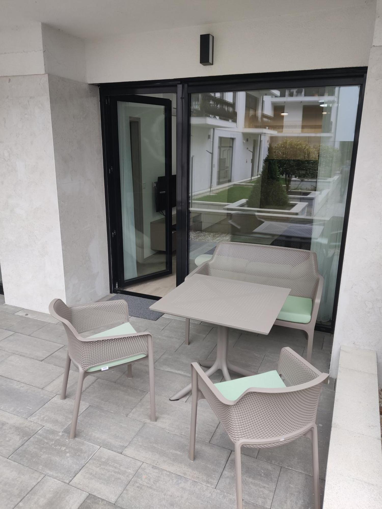 Belvaros Resort Apartman & Spa Székesfehérvár المظهر الخارجي الصورة