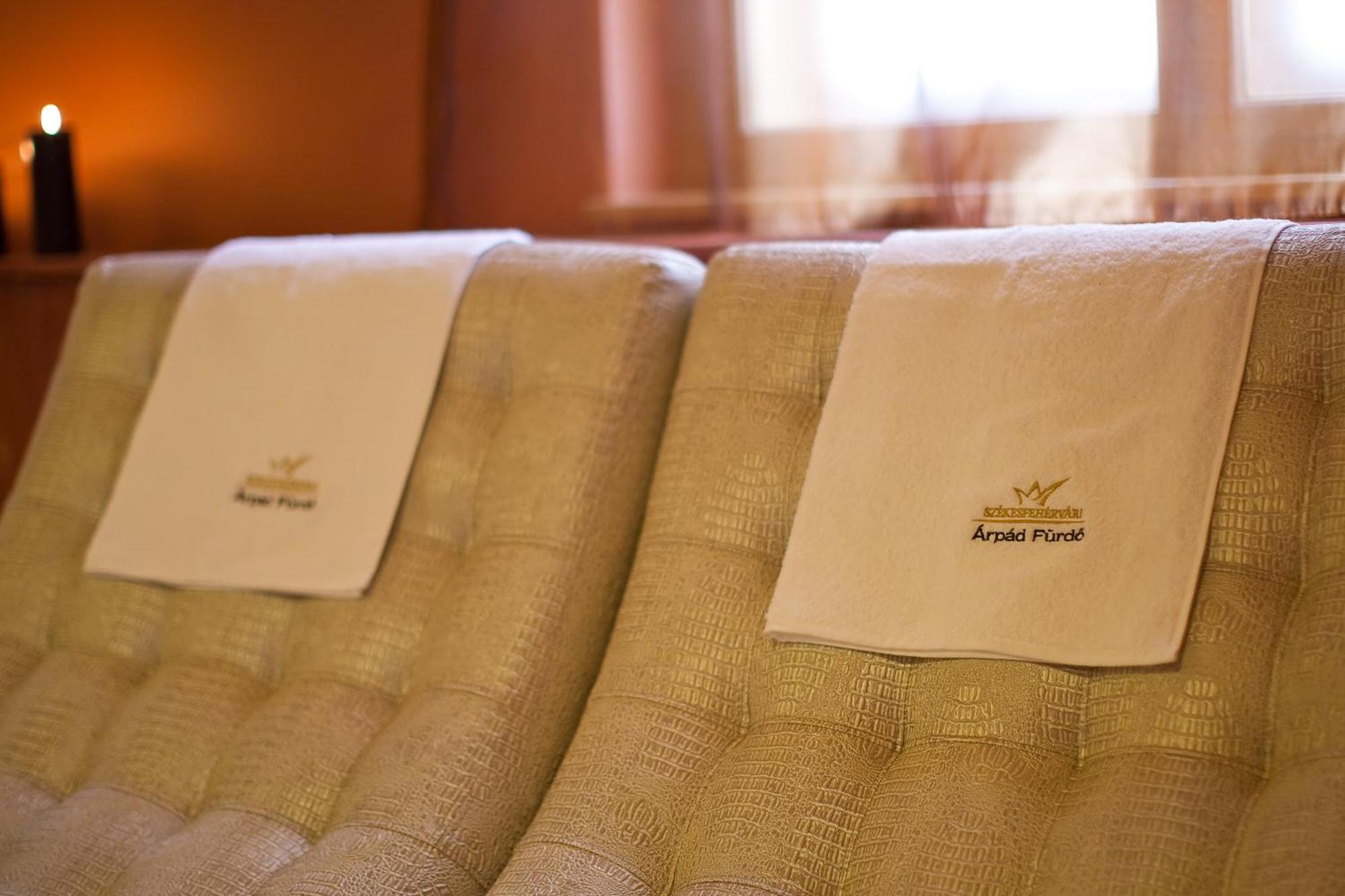Belvaros Resort Apartman & Spa Székesfehérvár المظهر الخارجي الصورة
